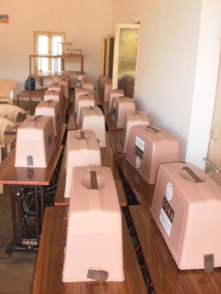 File:MSIL sewing machine distribution, 2015.jpg